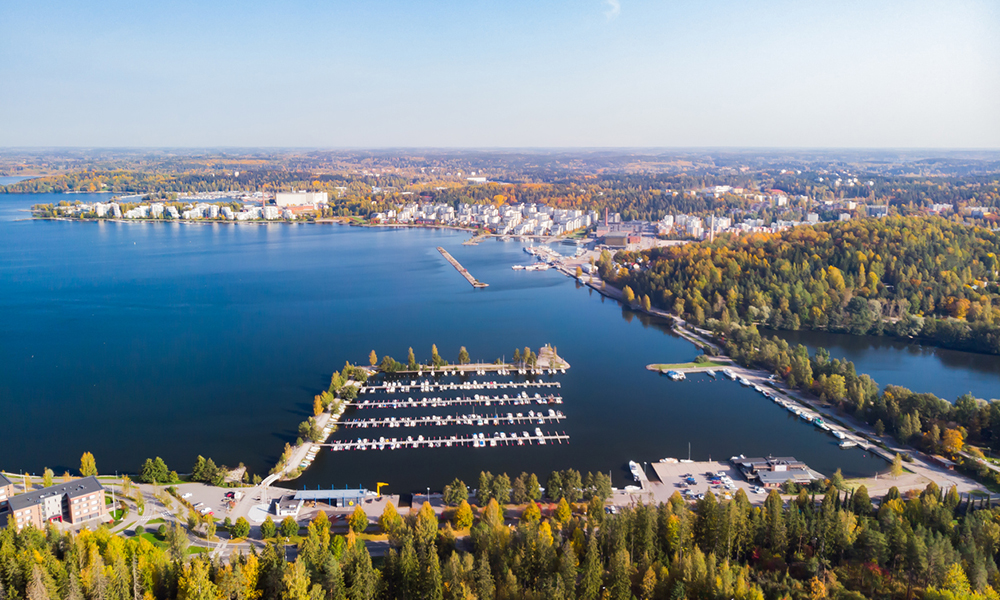 "World first" deposit scheme for textiles trialled in Finnish city - Vimarsana News